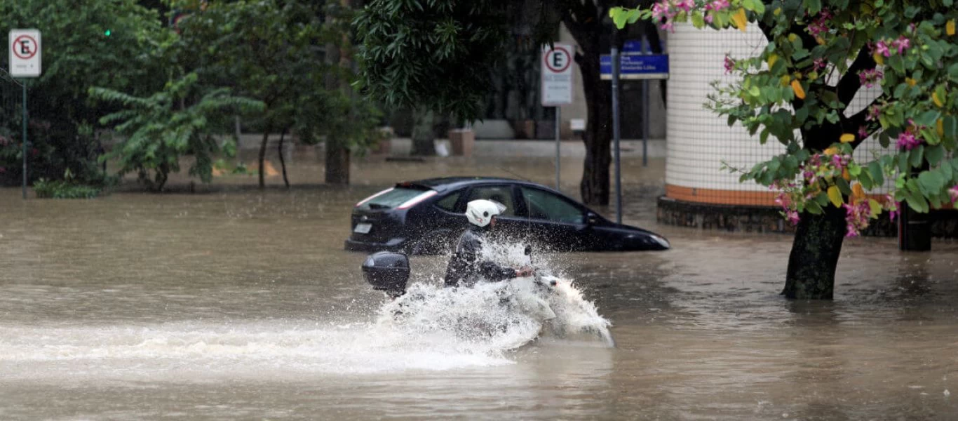Ρίο ντε Τζανέιρο: Φονικές πλημμύρες και κατολισθήσεις «σαρώνουν» την πόλη - Τουλάχιστον 18 νεκροί (βίντεο)